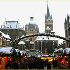 Der mächtige Aachener Dom.