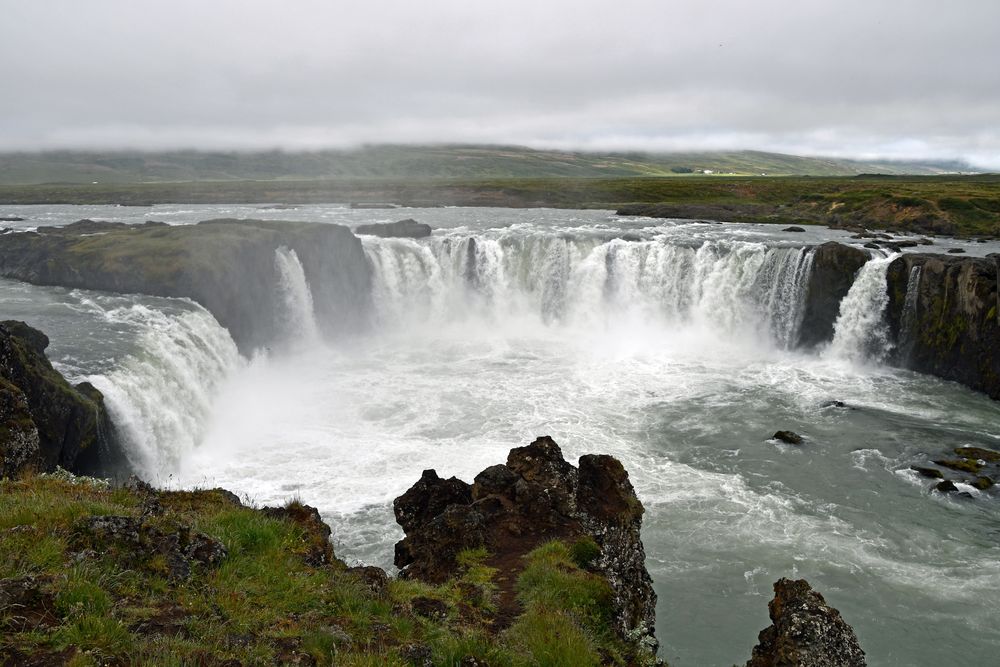 Der mächtige Godafoss im Norden von Island