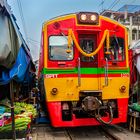Der Maeklong Railway Market