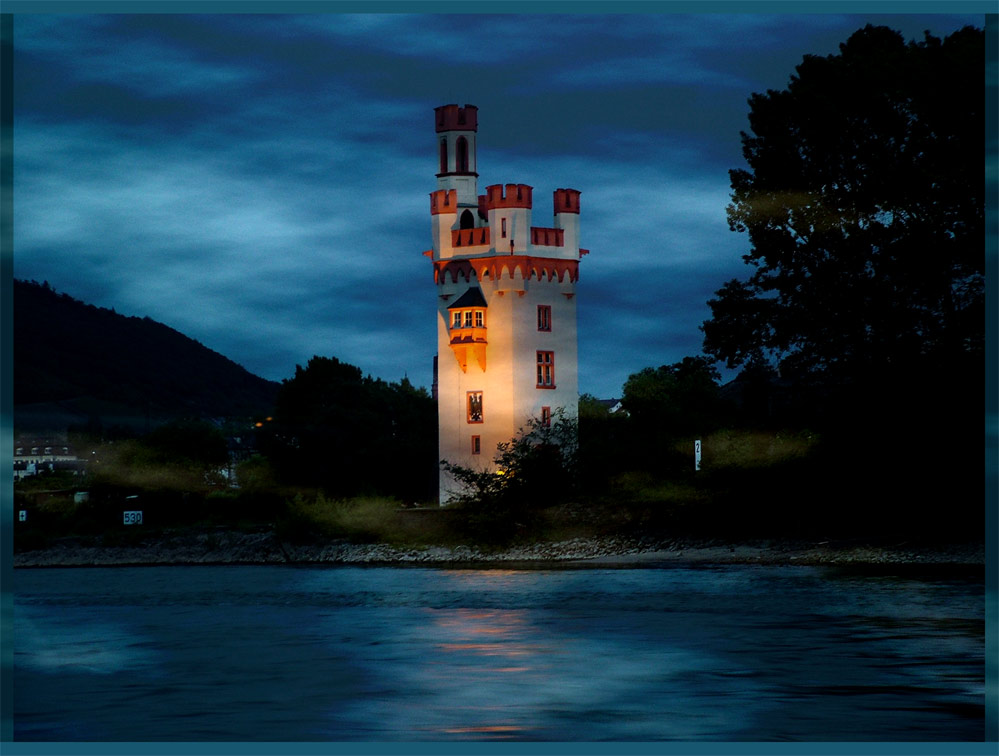 Der Mäuseturm am Rhein