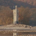 Der Mäuseturm im oder am Rhein?