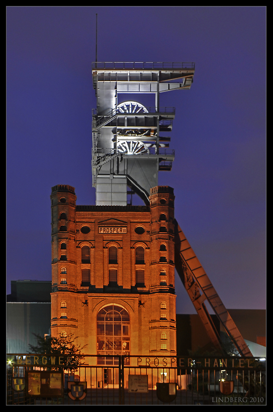 Der Malakoff- Turm der Zeche Prosper- Haniel II in Bottrop