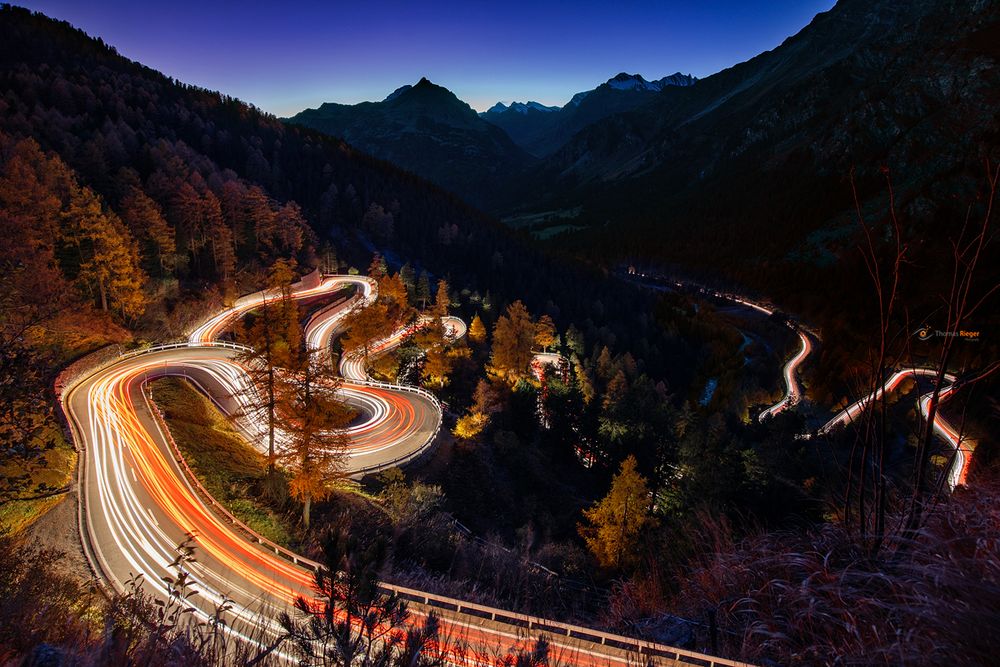 Der Maloja Pass bei Nacht