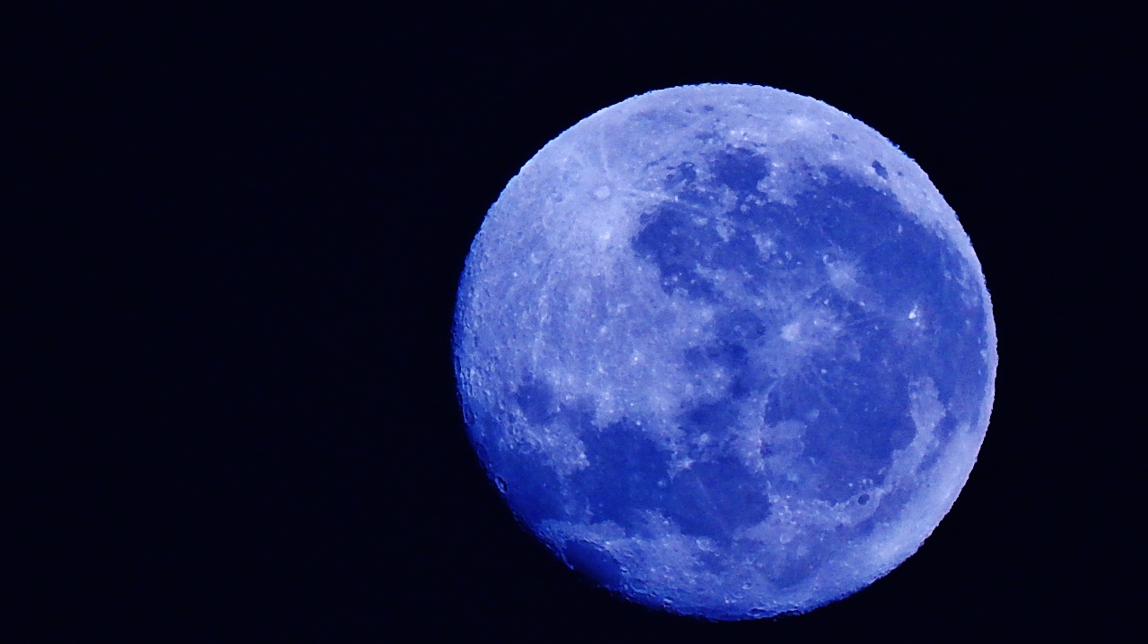 Der Mann im Mond&hellip;. Foto &amp; Bild naturereignisse, die elemente, sonne