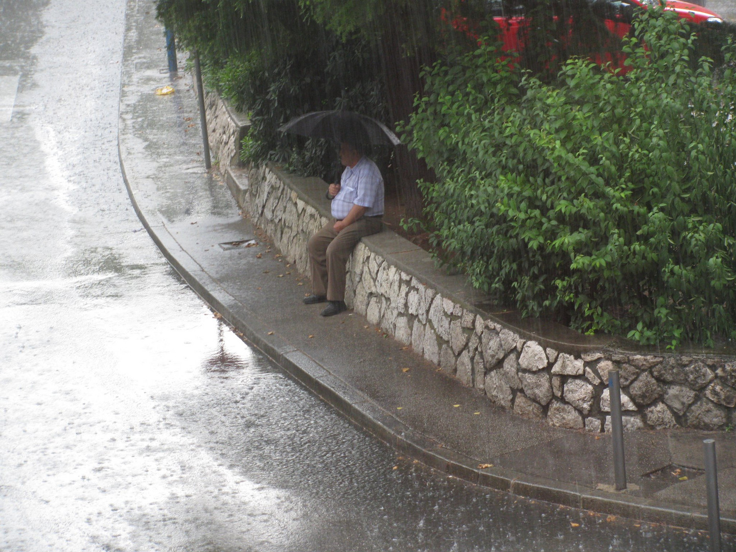 Der Mann im Regen