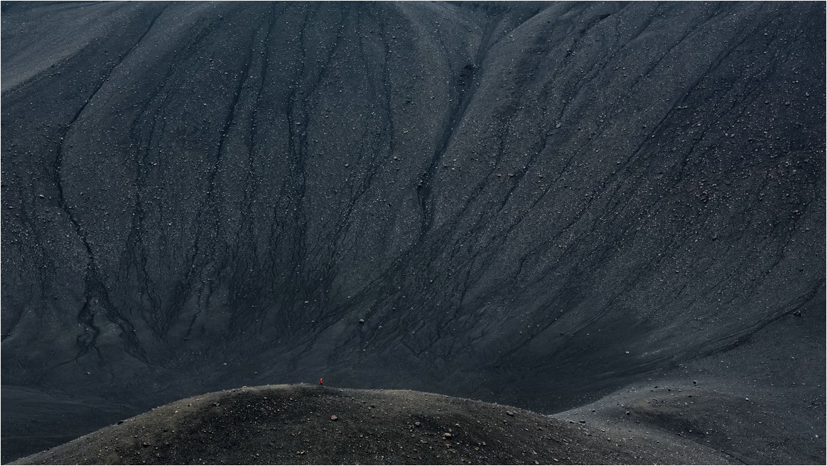 der Mann im Vulkan (Hverfjall)