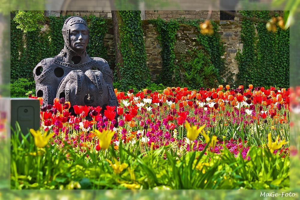 Der Mann in den Tulpen - BUGA 2011