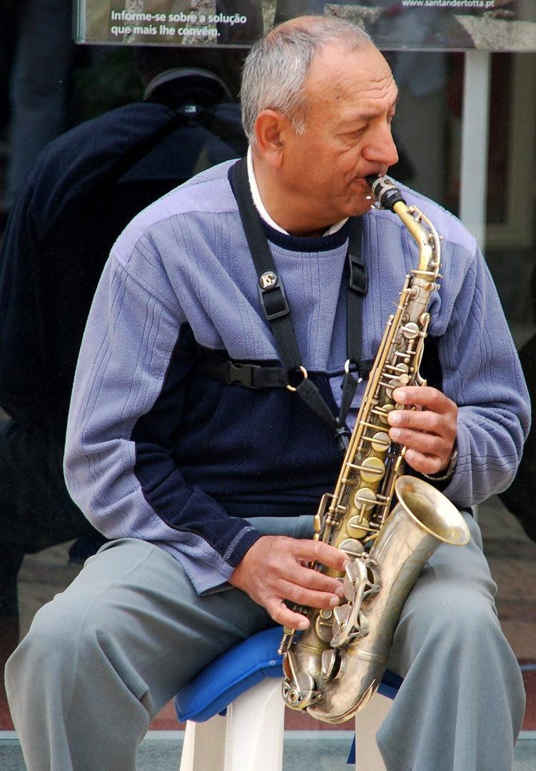 Der Mann mit dem Saxophon