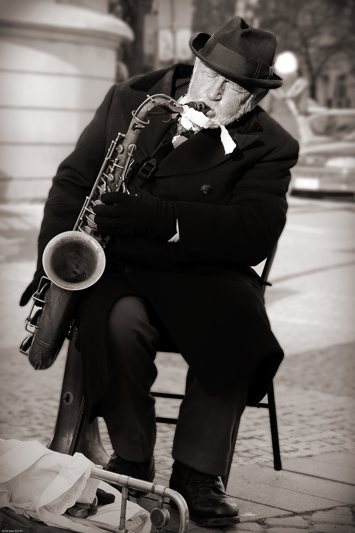 Der Mann mit dem Saxophon