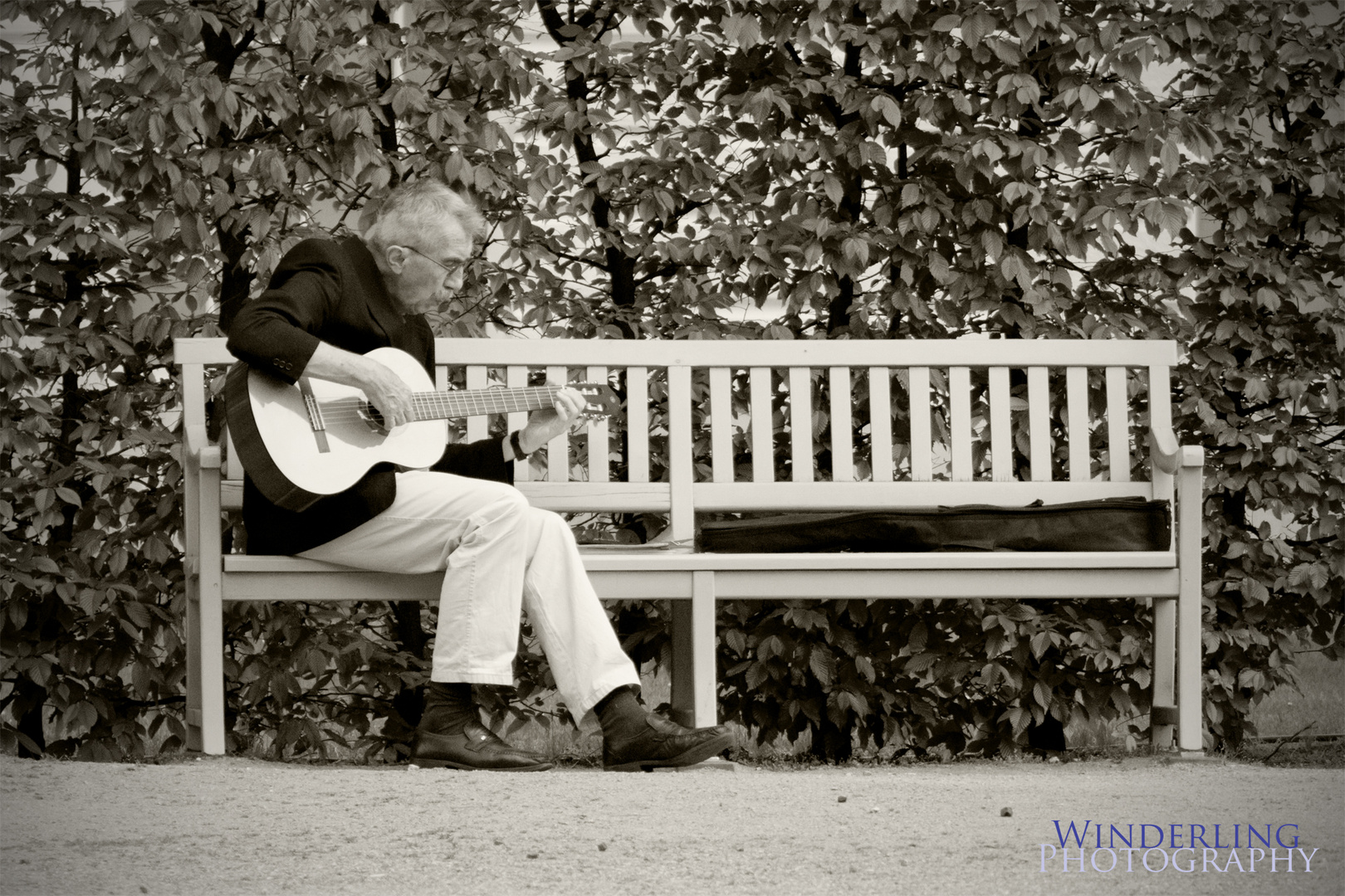 der Mann mit der Gitarre