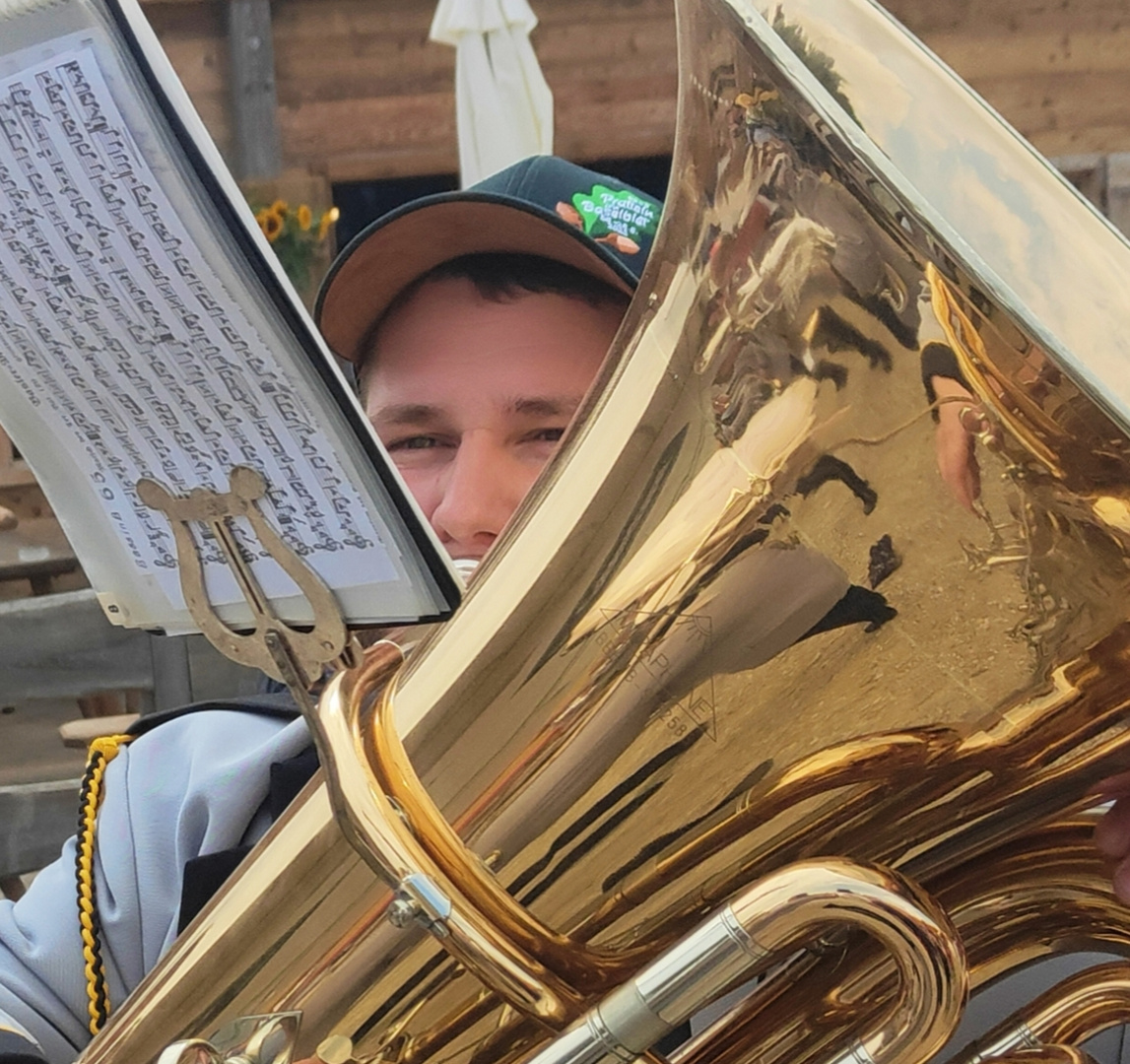 der Mann mit der Tuba 