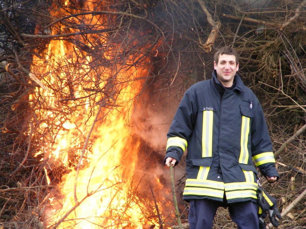 der mann und das feuer...