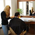 der Mann und die Friseuse