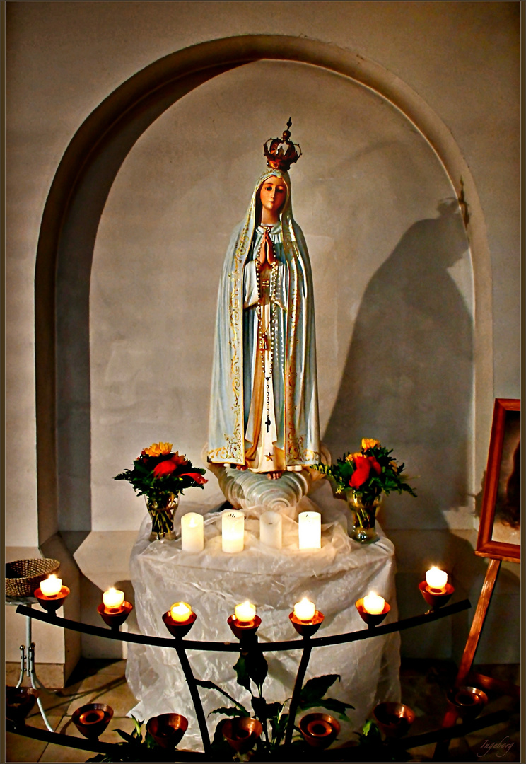 der Marien-Altar