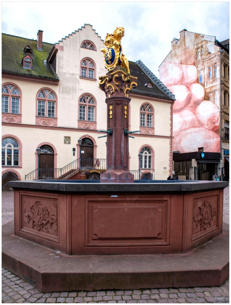 Der Marktbrunnen...