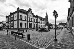 Der Marktplatz in Krakow am See (s/w)