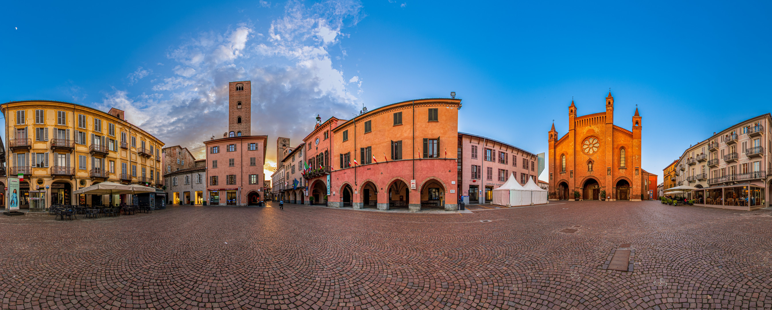 Der Marktplatz von Alba