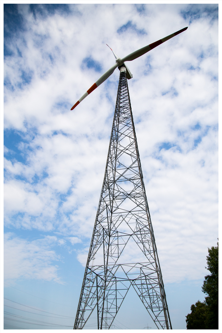 Der Mast als Kunstelement im Stahlbau....