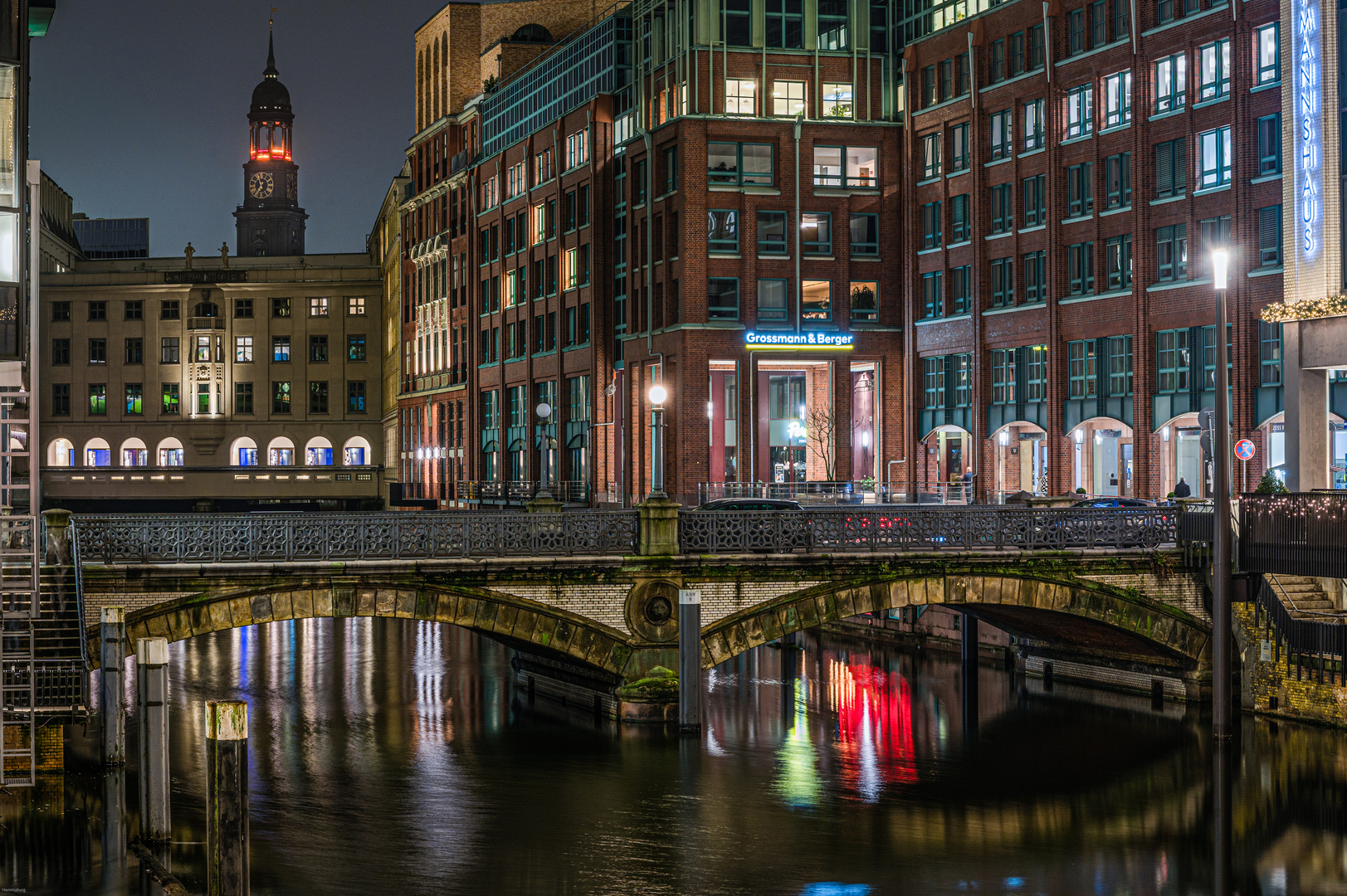 ...der Michel, der Hafen - der Kurs ist immer gut :-)