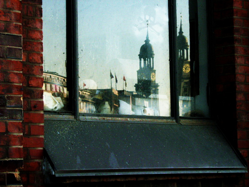 Der Michel im Fenster