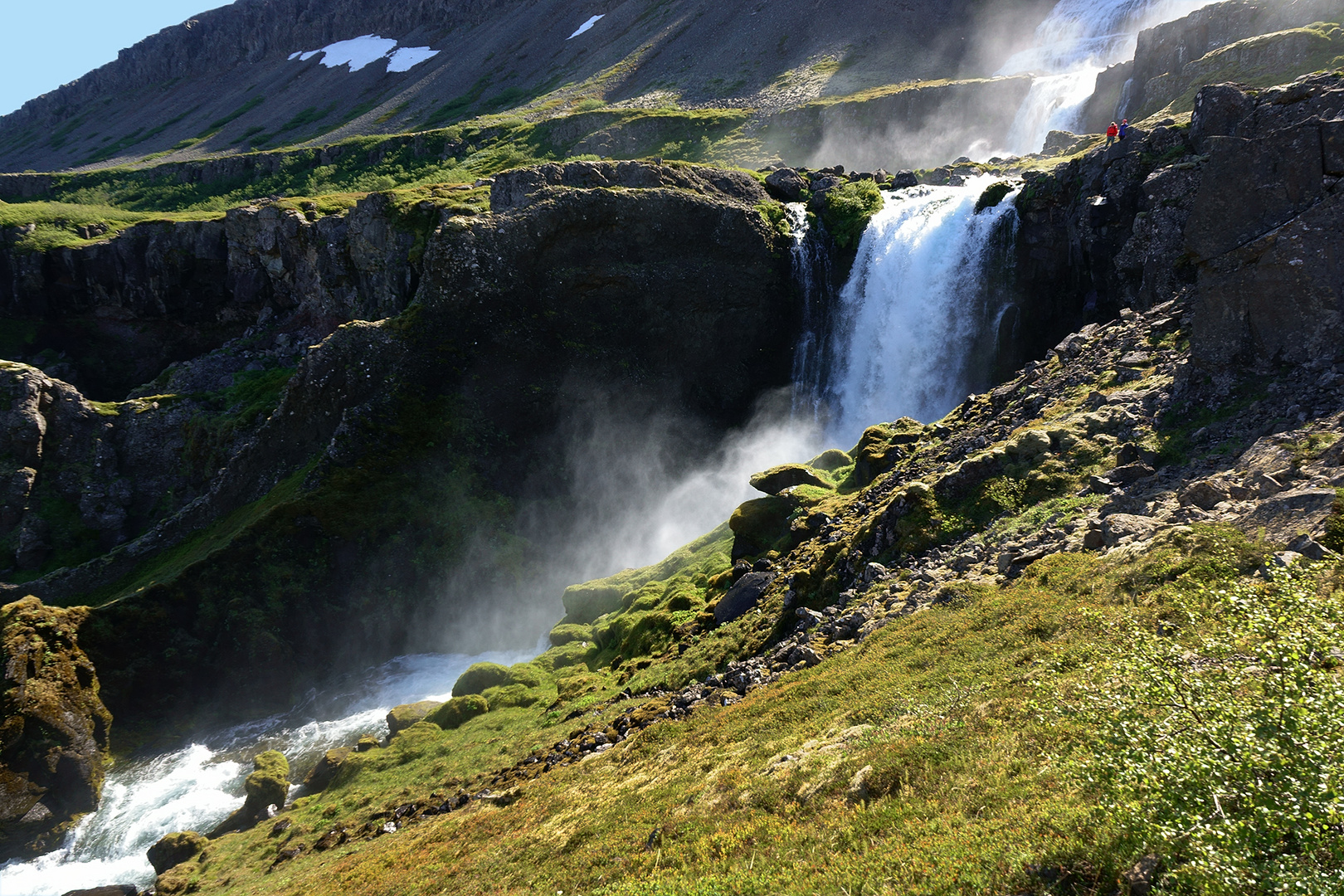 der mittlere Teil des Dynjandi Wasserfalls