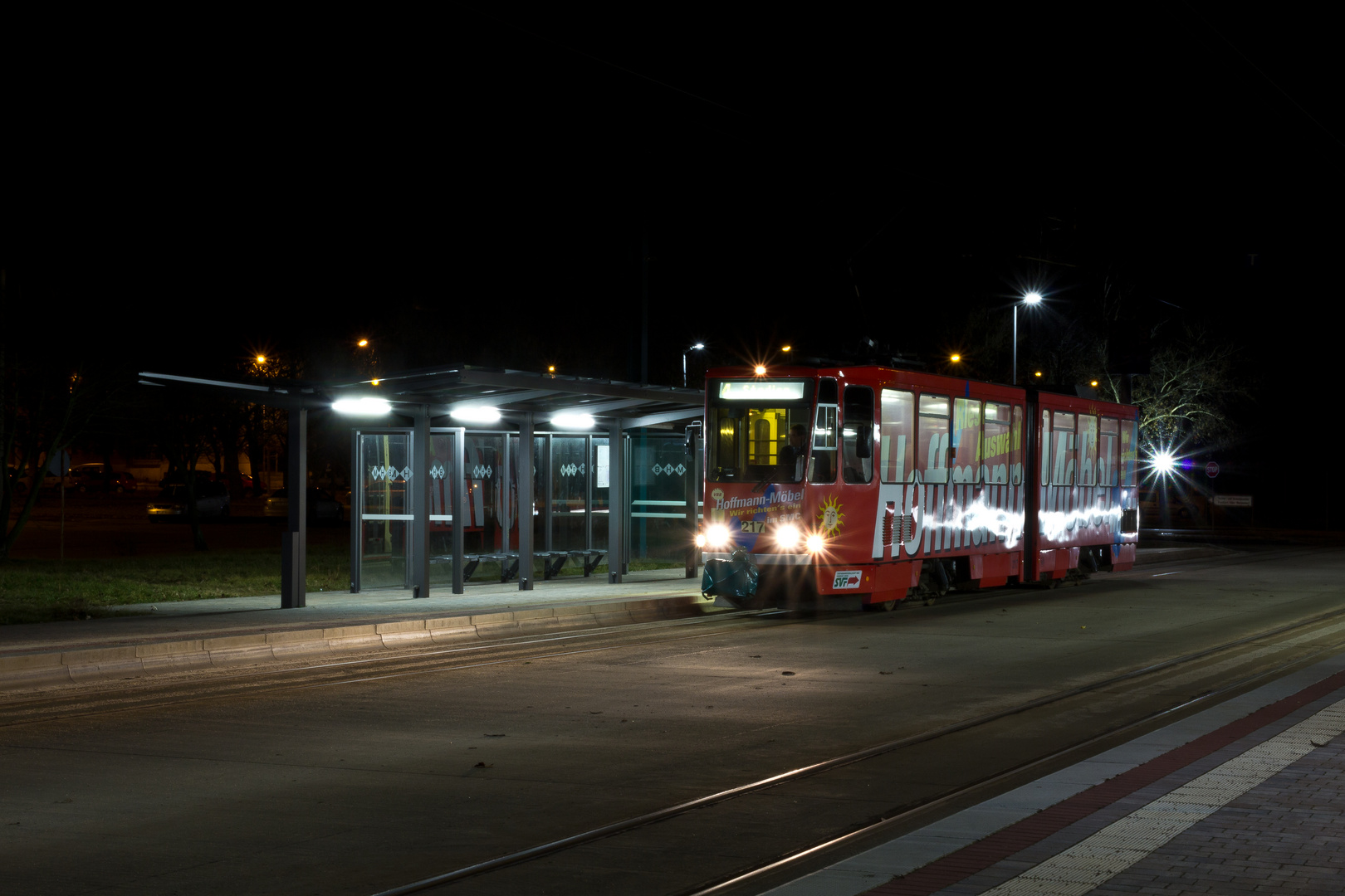 der Möbelwagen in der Nacht