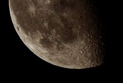 Der Mond am 05.08.2015 , 02:19 h