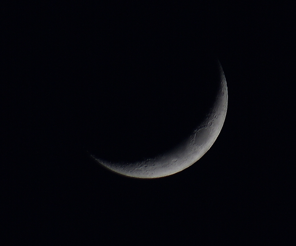 Der Mond am 15.3.2013 ca.19 Uhr bei 400mm