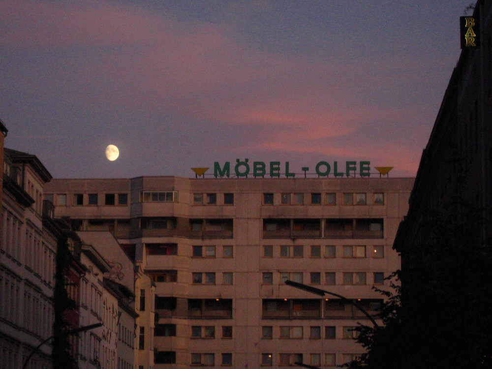 Der Mond am frühen Morgen.