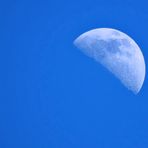 "DER MOND", am Mittwoch, ?1. ?April ?2020, ??14:55:24