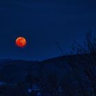 Der Mond geht auf im Bergischen Land