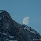 der Mond geht unter