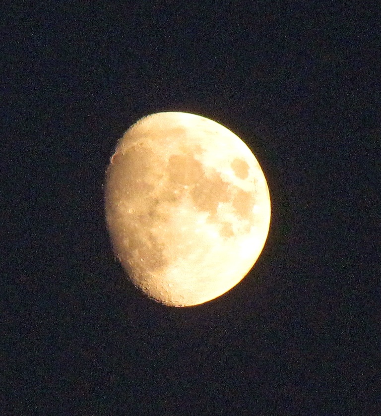 Der Mond-heute gegen 21 Uhr