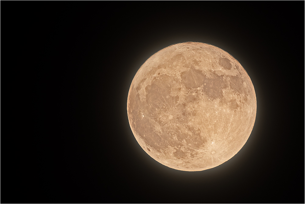 Der Mond heute Nacht aus Berliner Sicht!