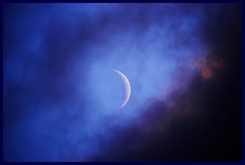 Der Mond in der Lücke von Christoph Petermann