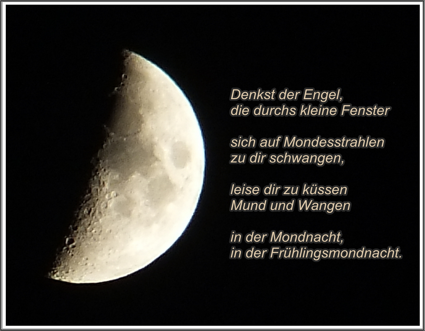 Der Mond ist auf gegangen und wünscht eine gute Nacht