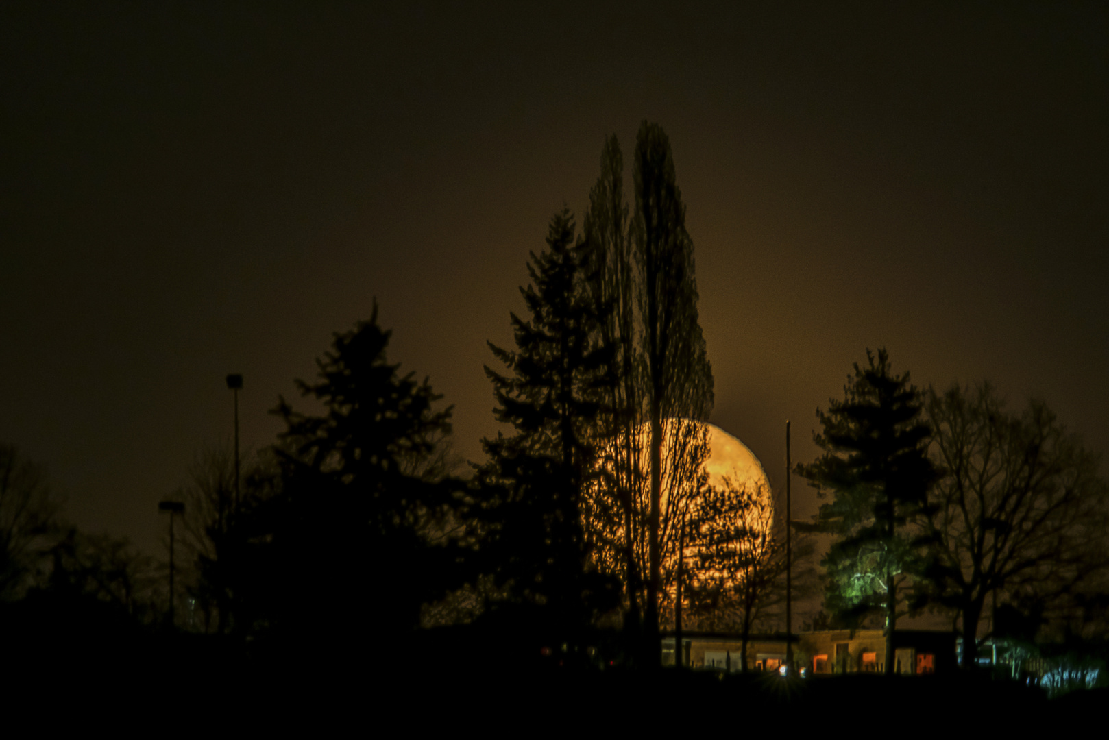 der Mond ist aufgegangen