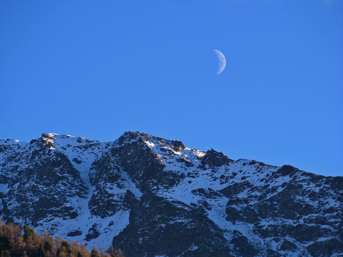 Der Mond ist aufgegangen ...