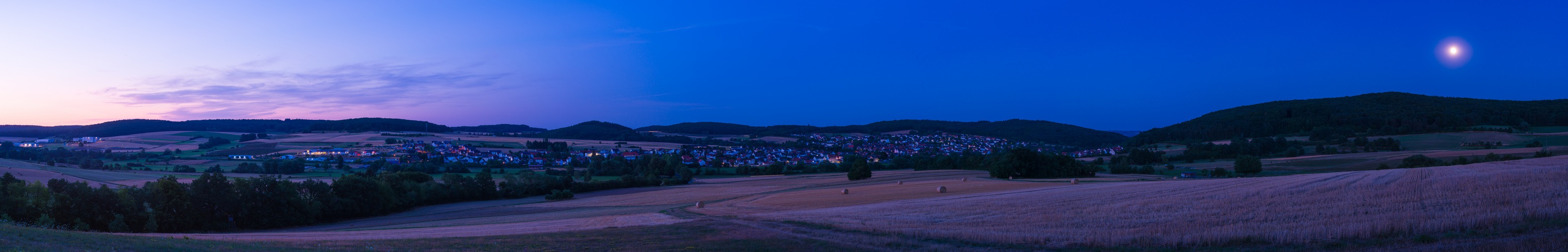 Der Mond ist aufgegangen