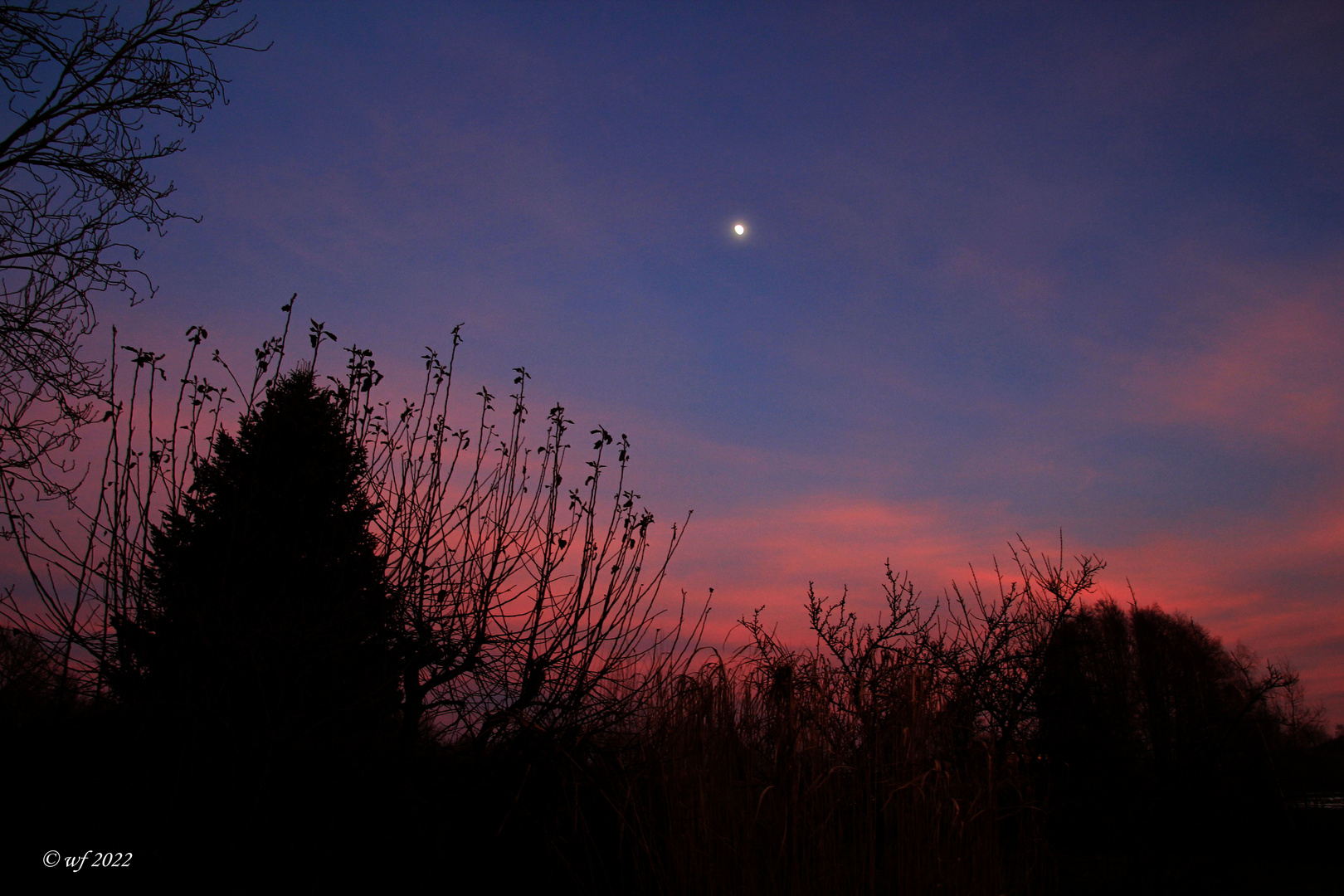 Der Mond ist aufgegangen