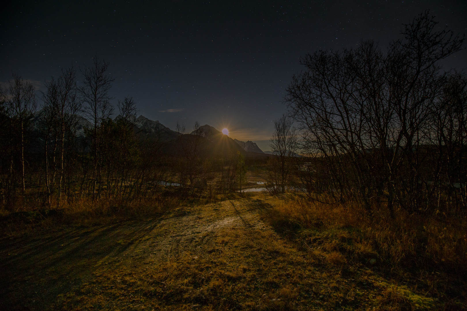 der Mond ist aufgegangen (Lyngen-Alpen, Norwegen)