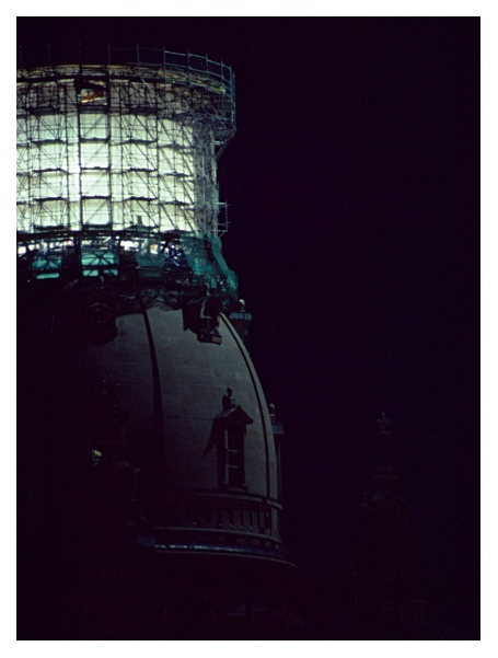 Der Mond scheint auf die Frauenkirche