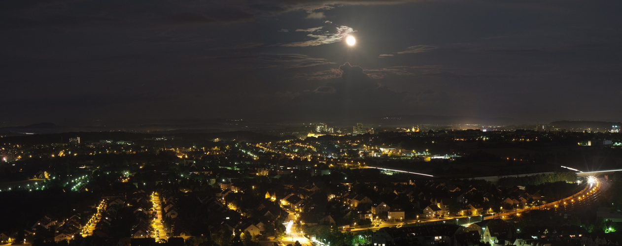 Der Mond scheint über Ludwigsburg