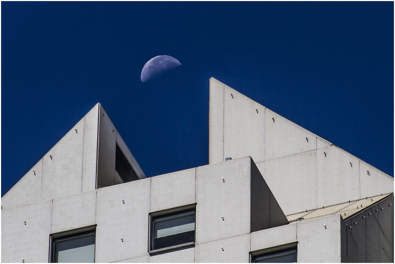 Der Mond: so gesehen in San Francisco