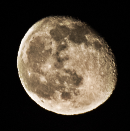 Der Mond über Niederrodenbach.