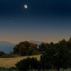 Der Mond über Südfrankreich