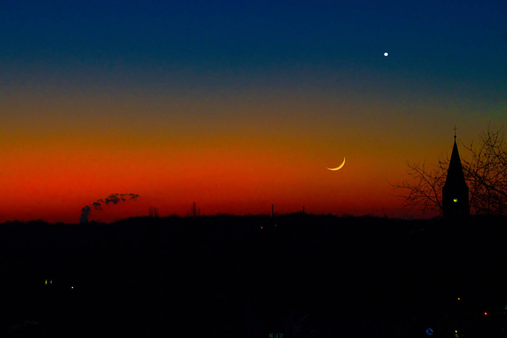 Der Mond und die Venus