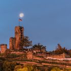 Der Mond und die Wachtenburg