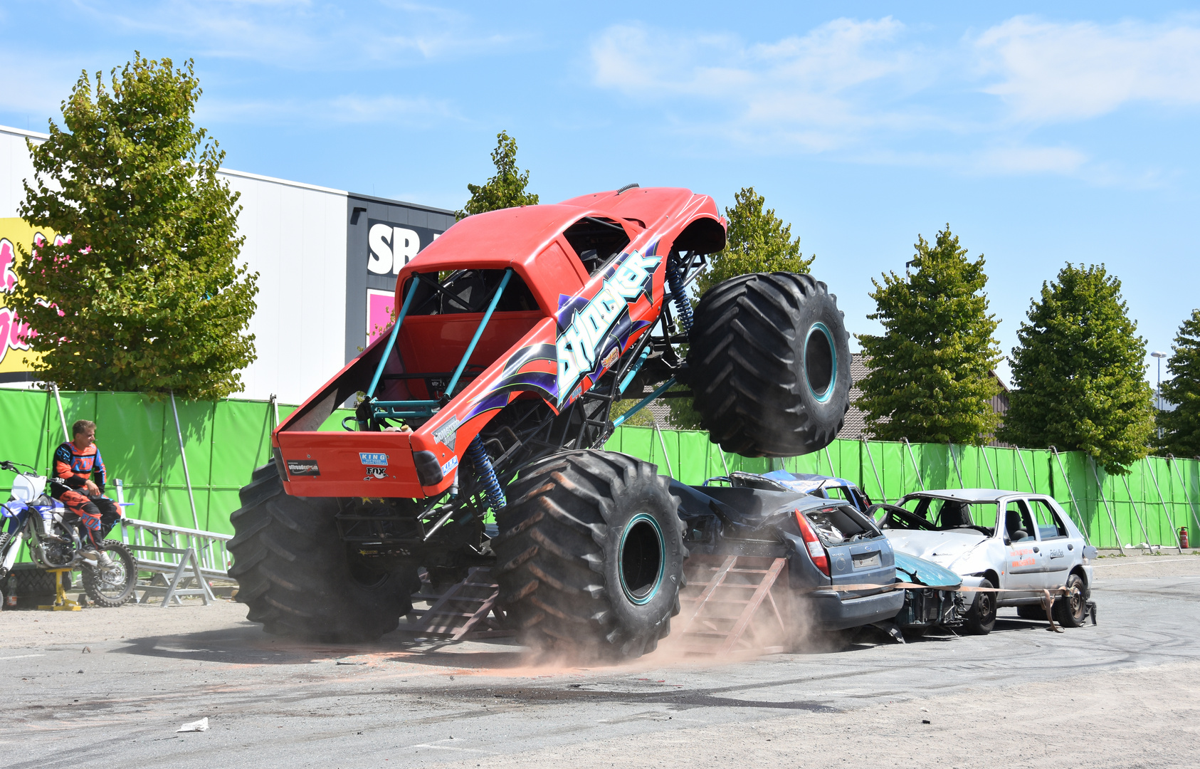 Der Monstertruck in Aktion