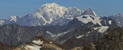 Der Mont Blanc 4807m in 70km Entfernung in einer...